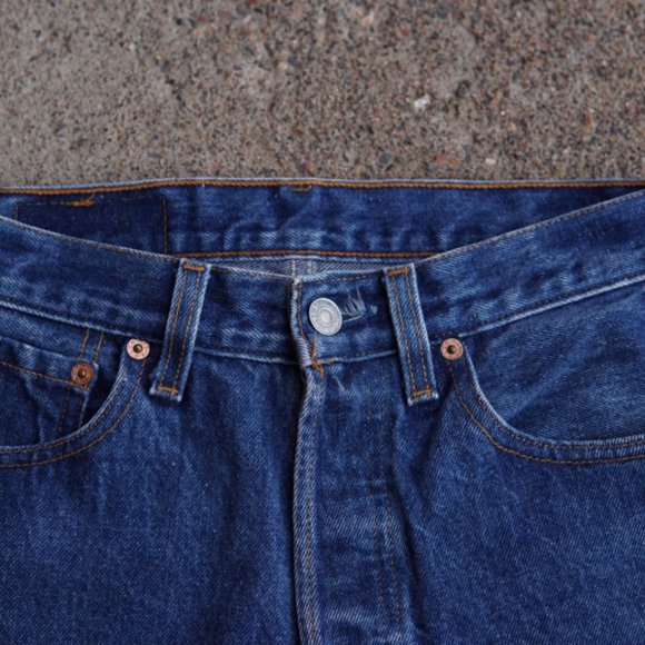 Vintage Levi's 501 jeans - Picture 4 of 9